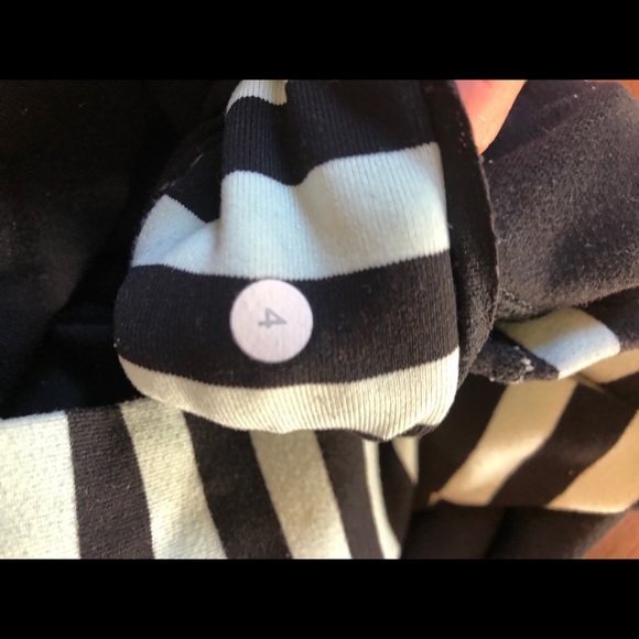 Lululemon pants - Picture 2 of 2